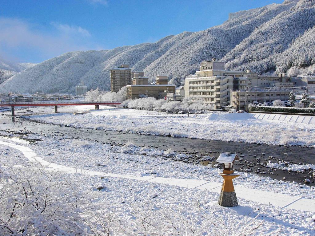 Gero Onsen Yukyunohana Exterior photo